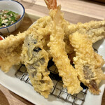 Tempura Ebinoya Ionmorudainichiten - 天麩羅盛り