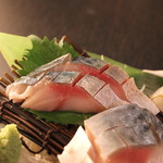 Sanchoku Seafood to Zenkoku Yuiitsu Agetate Tochio Age Ageya - 生 黄金さば