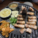 韓国料理 ハルバン - 