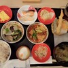 はなもみ - 料理写真:ビュッフェ全容（上段左から、だし巻き玉子、焼き鮭、水餃子、ウーロン茶、豚肉とあさりと野菜の炒め煮、豚肉と豆腐の麻婆風、天ぷら、深川めし、温泉玉子、酢蓮、味噌汁）