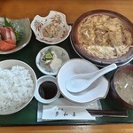 Tawaki - 日替わりランチはカツの卵とじ