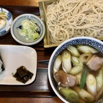 Soba Dokoro Kumagai - つけ鴨そば1,160円＋ネギ味噌おにぎり120円