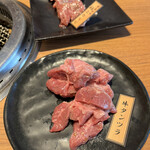 Tokkyu Yakiniku Seizan - 