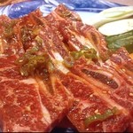 十条の焼肉いつものところ - 骨付きカルビなう。