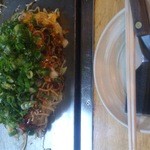 Okonomiyaki Kagami - 肉玉そばネギかけ650円