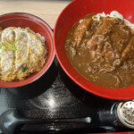 得得 - ジャワ風カレーうどん（３玉）（とんかつトッピング）＆ かつ丼