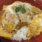 得得 - かつ丼大盛り