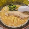 達磨家 - 豚骨醤油ラーメン 750円