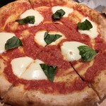 Wolfgang Puck PIZZA BAR Area Hinagawa Ten - マルゲリータ