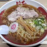 Koumen - 醤油ラーメン 大盛(790円也) 旨味、コク共にじゅうぶん！