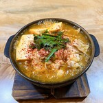 Izakaya Restaurant Michi - 旨辛てっちゃん鍋