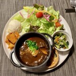 Chefs Kitchen AGRILL MOTOMACHI - ミートランチ　牛ハラミのデミグラス煮込み　1,700円