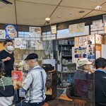 阿倍野屋 - 店内はこんな感じ