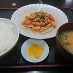 大望 - ・ホルモン定食 750円