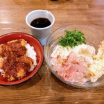 Udon Oyobe Noda Ten - 昼の半丼ランチセット