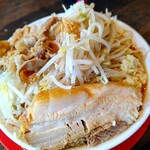 195594474 - 【2023.1.30(月)】トントンらーめん(麺200g・ニンニク・野菜)1,060円