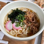 Restaurant Elieal Takamatsu Kuko Ten - 肉うどん（880円）_2023年1月