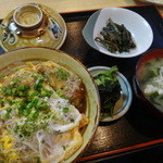 Ichifuku - カツ丼定食