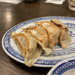 Tezutsumi Gyoza Sakaba CHANJA Sannomiyaekimaeten - 