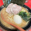 横浜ラーメン おか本