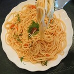 Spaghetti Senmonten Acca Karuda - 麺のリフトアップ