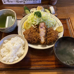 Tonkatsu Suzuya - ◎特選ロースカツ定食¥2.200
                        　※ご飯、味噌汁、キャベツお代わり無料
                        　※後会計　現金かpaypayのみ対応可