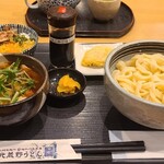 Takekuni Musashino Udon Toyota Shikyo Ten - 竹國定食