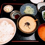 串と惣菜の店 いなかや - とろろ定食