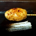 Tsun - ねっとり食感で表面は香ばしく焼かれたつくね