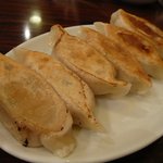 Tokuissho Gyoza Kasaihonten - 焼餃子