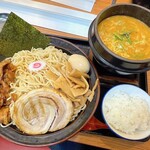 マルキン本舗 - 特製百年味噌つけ麺1200円＋特盛麺500g200円＋ライス130円