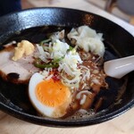 Menya Kururu Chuwa Ten - 黒味噌ラーメン850円