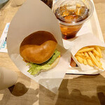 GON BURGER Sapporo Joyful Ak Ten - 