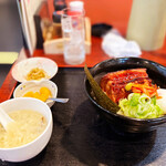 中華特色料理 櫻花 - 東北風豚肉焼飯丼