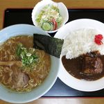 ラーメン＆カレーセット サラダ付のアップ