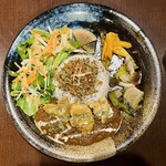 Kyukyoku no Butter Chicken Curry Senmon Ten GANDEN - ごろごろチキンのクラフトカレー ＋ キーマトッピング 1250円 ※コーヒー付き
                        2023年3月28日