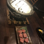 七輪焼肉 孫三郎 - 