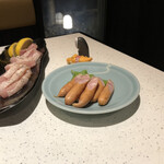 Yakiniku Koran Sanfuratotoriten - 赤くねぇがん