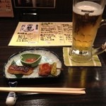 味わい酒房 咲くら - お通しと生ビール＼(^o^)／