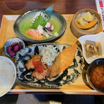 Otaru Shokudo Iwakura Ten - 日替わりランチ