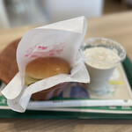 Mos Burger Inazawa Akurosupuraza Ten - ソイチーズバーガー　¥300-