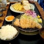 THE TONKATSU CLUB - 