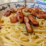 パスタハウスTEN - 料理写真:カルボナーラ大盛