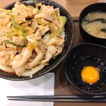 伝説のすた丼屋 - 