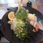 Udon Shikisai - 