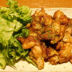 Machida Private rooms Izakaya Gonbee - 鶏肉の黒胡椒焼き