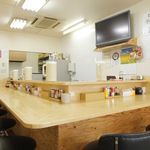 Ramen Yamato - 清潔感のある店内