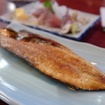 Midori Zushi Shi Ten - サバの焼魚400円