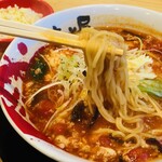 Ramen Makotoya Tondabayashi Koda Ten - チーズトマト酸辣湯麵