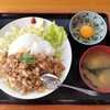 とびこみや - スタミナ肉めし 900円